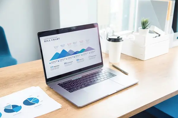 4月份去成都旅游穿搭