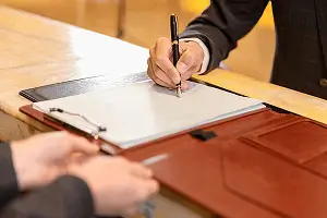 65岁老兵免费旅游景点